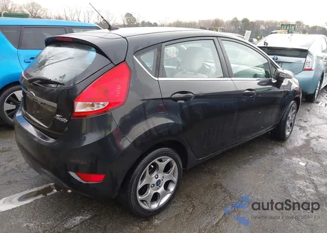 2011 Ford Fiesta Ses z USA, uszkodzony, nr VIN 3FADP4FJ2BM174209